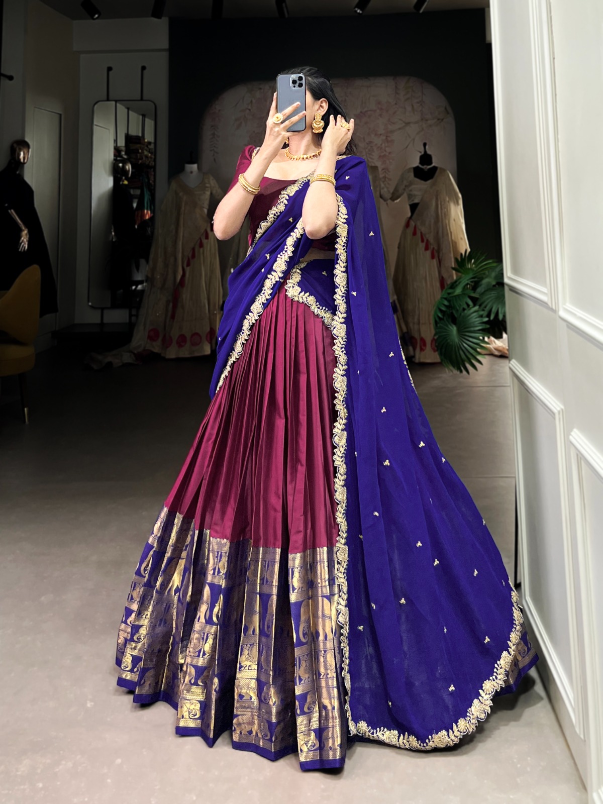 Narayan Pattu Lehanga in three colours - Image 3